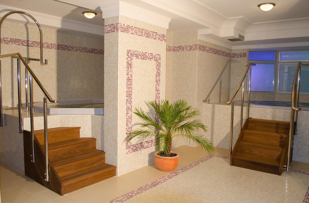 Simbad Hotel & Bar Superior Mosonmagyarovar Ngoại thất bức ảnh